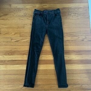 Abercrombie & Fitch Black High Rise Skinny Jeans size 28